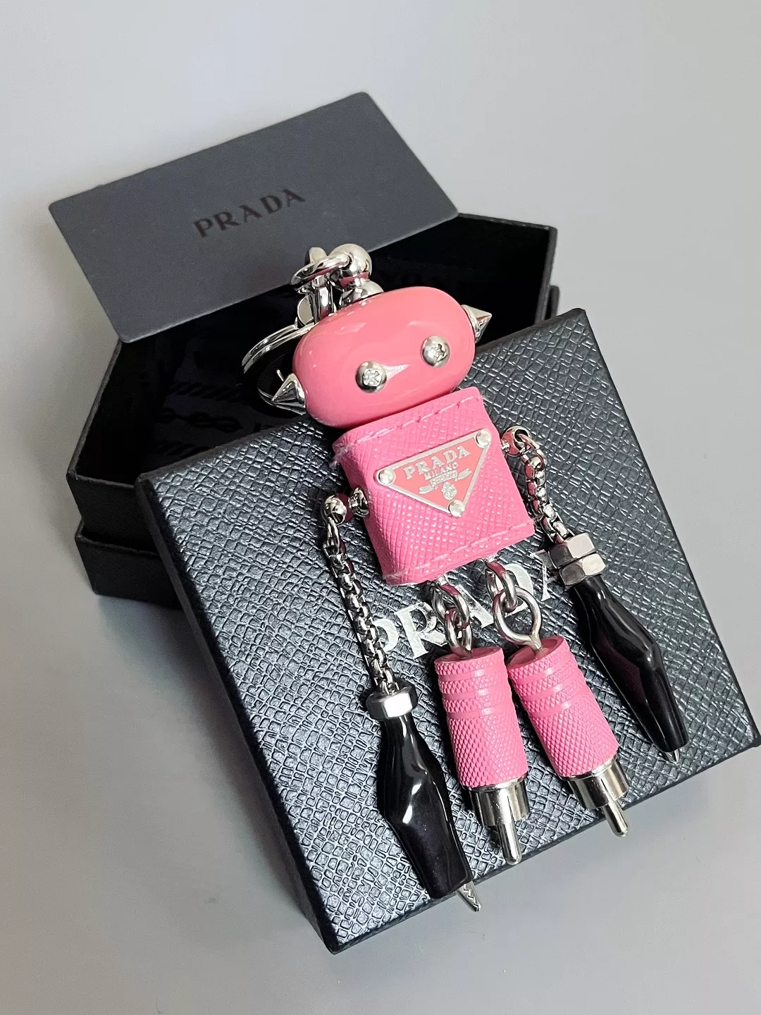 prada key holder and boucle de sac s_12b0b123